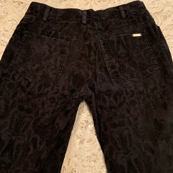 Ideology/women’s boot leg black corduroy pants, size 4 - Picture 5 of 5